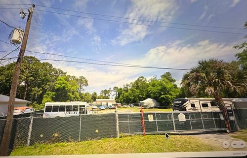 1073 Olive St, Fernandina Beach, FL, 32034-4784 | Card Image