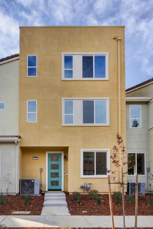 4179 Gloster Way, Sacramento, CA, 95834-2042 | Card Image