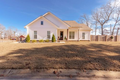 104 E Bailey Springs Dr, Florence, AL, 35630 | Card Image