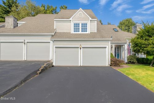 1 Ridgefield Dr, Voorheesville, NY, 12186-9798 | Card Image