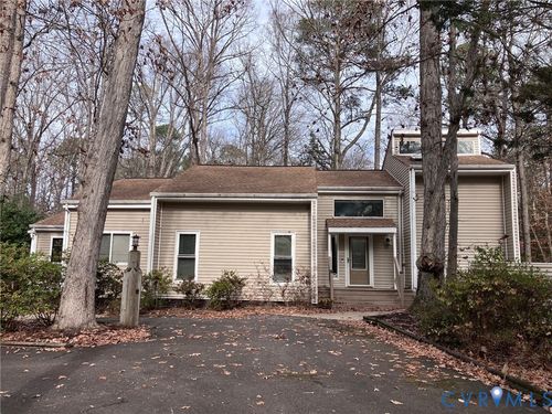 3901 Mctyres Cove Ct, Midlothian, VA, 23112-4665 | Card Image