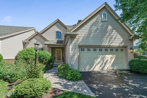 8 Sedgewyck Drive, Bethlehem, NY, 12054 | Card Image