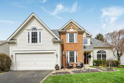 7707 Glenmore Dr, Powell, OH, 43065-7487 | Card Image
