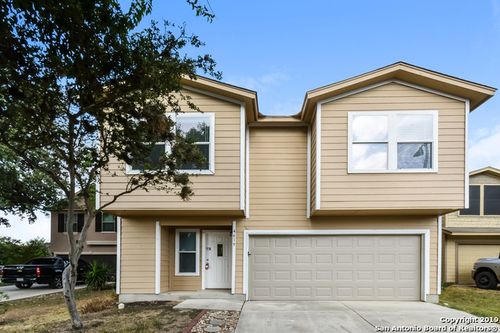 4619 River Frk, San Antonio, TX, 78222-3820 | Card Image