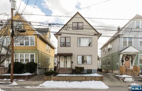 105 Knapp Ave, Clifton, NJ, 07011-1334 | Card Image