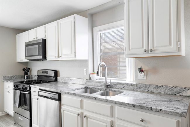 1309 Nugent St, House other with 2 bedrooms, 1 bathrooms and null parking in Bowie TX | Image 14