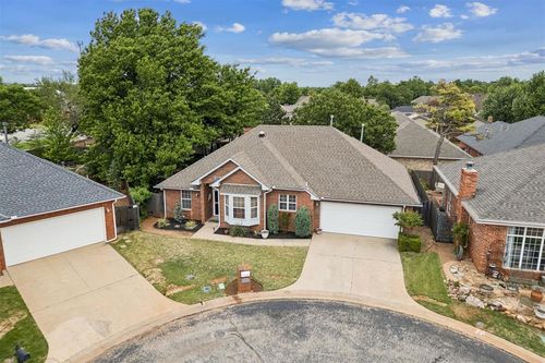 4431 Alturas Ct, Oklahoma City, OK, 73120-8021 | Card Image