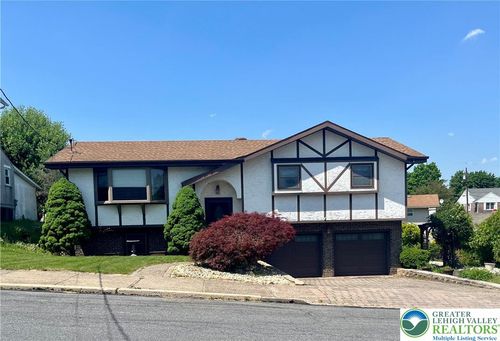 806 Locust St, CATASAUQUA, PA, 18032-1620 | Card Image