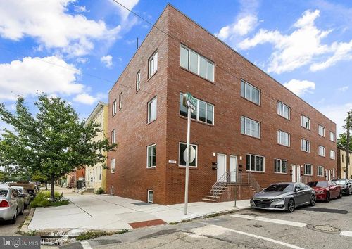 apt-e1-300 N Budd St, PHILADELPHIA, PA, 19104-5850 | Card Image