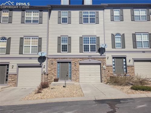 932 Burning Bush Pt, Monument, CO, 80132-8652 | Card Image