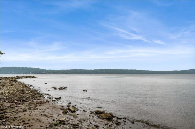32 Landing Dr, Condo with 2 bedrooms, 3 bathrooms and 1 parking in Dobbs Ferry NY | Image 34