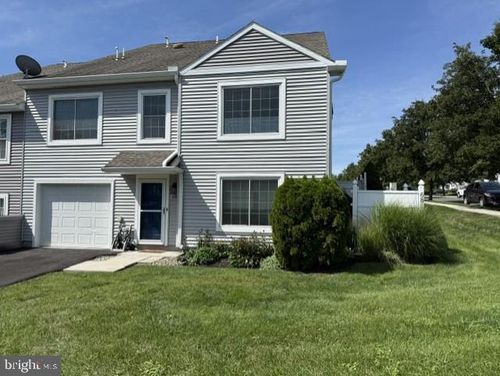 68 Courtyard Dr, CARLISLE, PA, 17013-4906 | Card Image