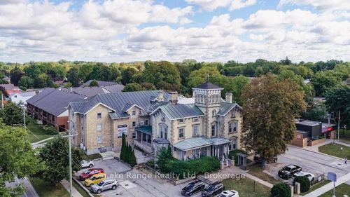 255 Durham St, Kincardine, ON, N2Z2X9 | Card Image
