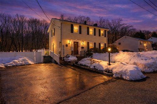 2 Marian Ln, Woonsocket, RI, 02895-6038 | Card Image