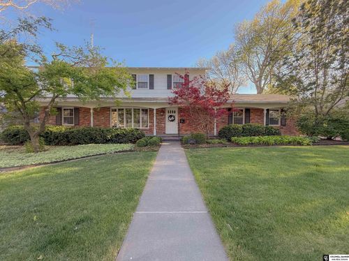 3025 Bonacum Dr, Lincoln, NE, 68502-5727 | Card Image