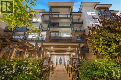306-22577 Royal Cres, Maple Ridge, BC, V2X2M2 | Card Image