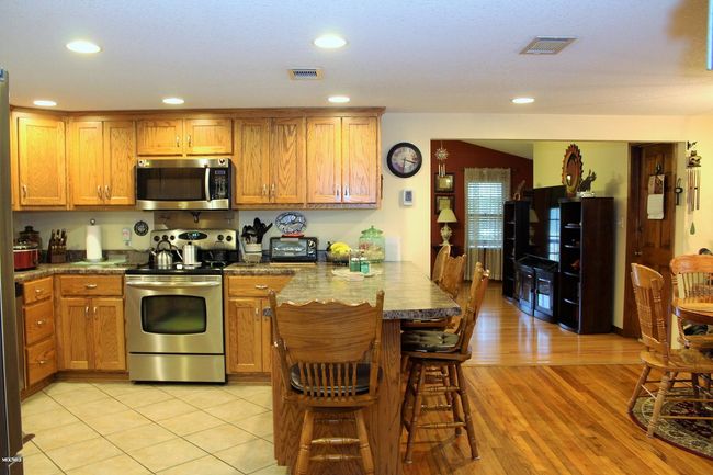 Kitchen | Image 14