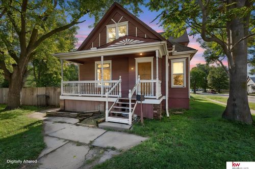 422 N 8th St, Council Bluffs, IA, 51503-0636 | Card Image