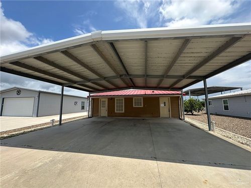 2011 E Bogey Dr, Mission, TX, 78572-8482 | Card Image