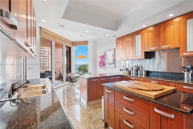 6C - 60 Edgewater Dr, Condo with 3 bedrooms, 4 bathrooms and null parking in Coral Gables FL | Image 10