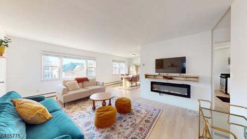 2-121 3rd St, South Orange, NJ, 07079-1858 | Card Image