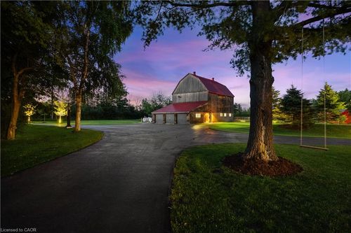 1532 Concession 6 W, Branchton, ON, N0B1L0 | Card Image