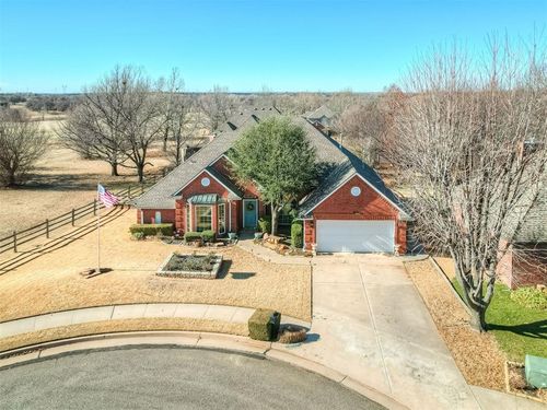 3901 Wildmeadow Ct, Edmond, OK, 73003-3036 | Card Image