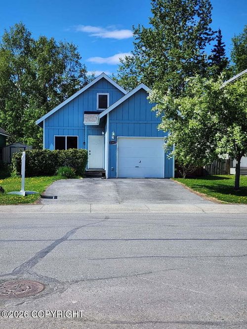 12002 Copper Mountain Dr, Eagle River, AK, 99577-7304 | Card Image