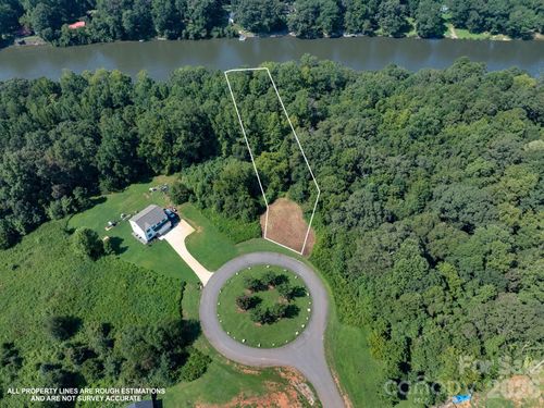 18-172 Pumice Dr, Statesville, NC, 28625-1682 | Card Image