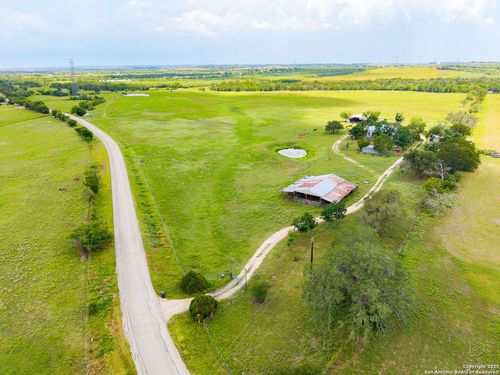735 Old Zorn Rd, San Marcos, TX, 78666-2002 | Card Image