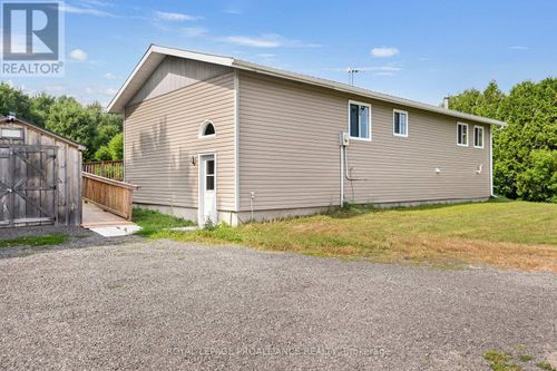 11393 Dundela Rd, Brinston, ON, K0E1C0 | Card Image