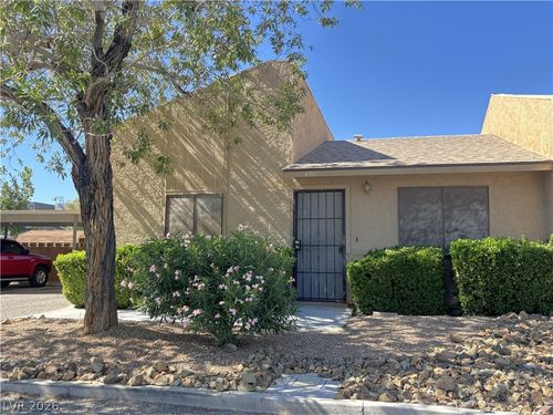 4267 Rollingstone Dr, Las Vegas, NV, 89103-3425 | Card Image