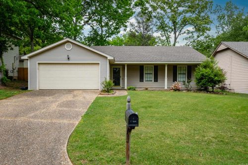 13710 Scarlet Oak Dr, Little Rock, AR, 72211-3133 | Card Image