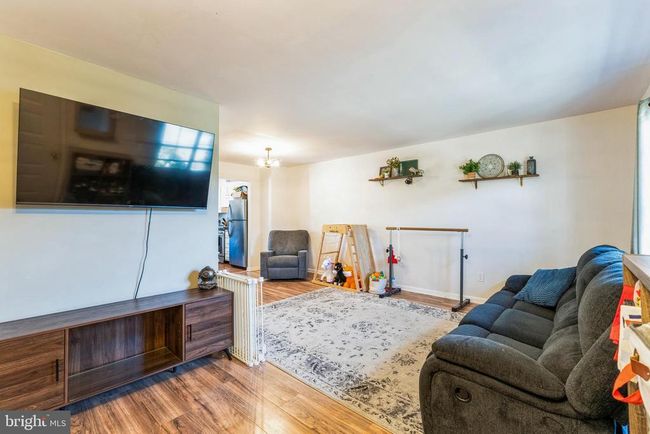 216 Riva Dr, Townhouse with 2 bedrooms, 2 bathrooms and null parking in Hackettstown NJ | Image 5