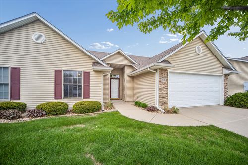 3516 Ne Bentgrass Ct, Ankeny, IA, 50021-6702 | Card Image