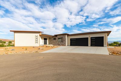 2400 Spire Court, House other with 3 bedrooms, 3 bathrooms and null parking in Grand Junction CO | Image 1