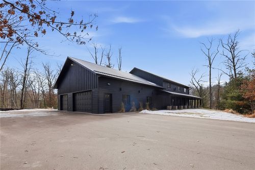 4337 196th St, Chippewa Falls, WI, 54729-9214 | Card Image