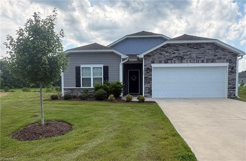 113 Tally Meadow Ct, Lexington, NC, 27295-9873 | Card Image