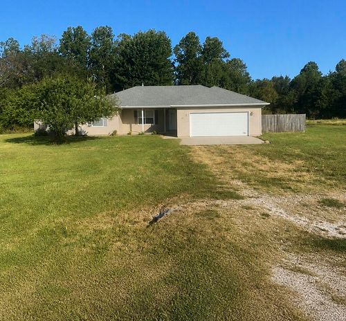 42 Sunnybrook Cir, Fair Grove, MO, 65648-8099 | Card Image