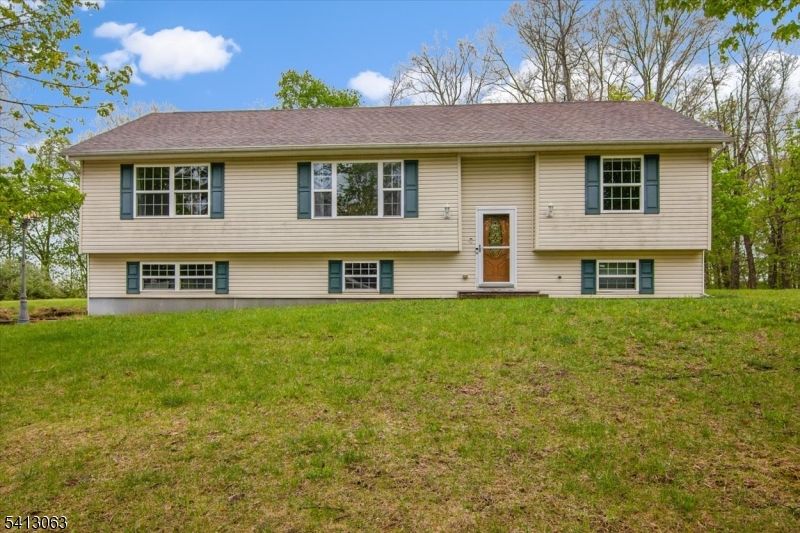 Land in Newton Town 3