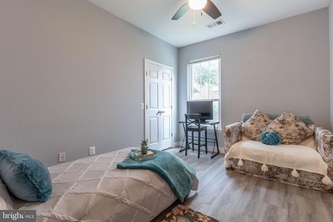 UNIT-9121 - 1530 Spring Gate Dr, Condo with 3 bedrooms, 2 bathrooms and null parking in MCLEAN VA | Image 24