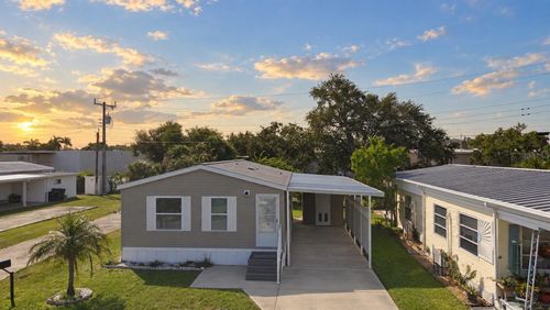 10-6904 Cortez Rd W, BRADENTON, FL, 34210-6534 | Card Image
