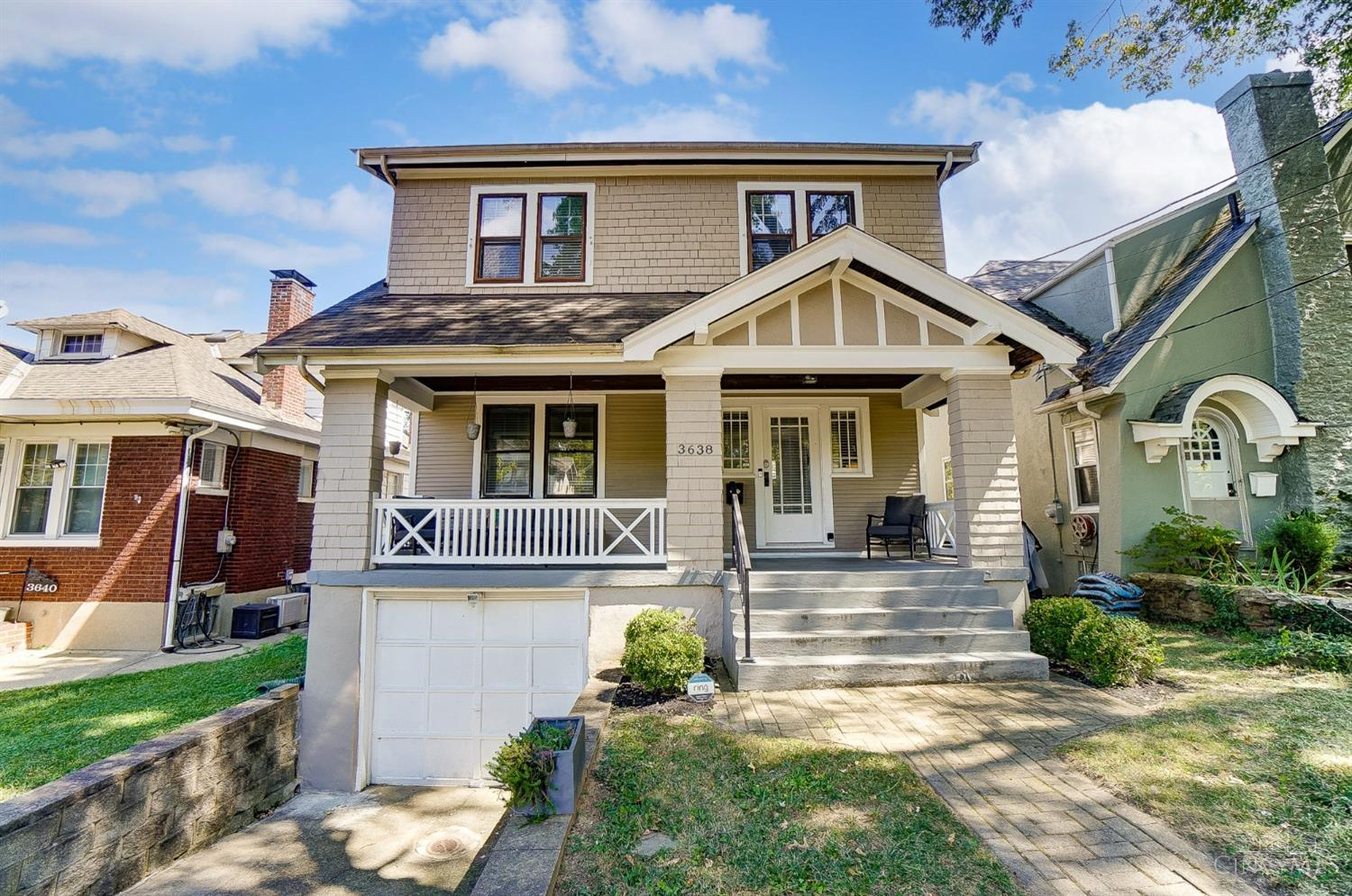 Amberson Ave, Cincinnati, OH 45208