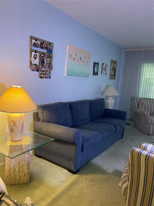 1040-250 Ne 20th St, Boca Raton, FL, 33431-8055 | Card Image