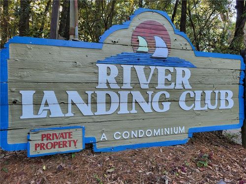 113-113 Riverbend Dr, Mobile, AL, 36605-6822 | Card Image