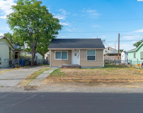 804 Davenport St, Richland, WA, 99352-4343 | Card Image