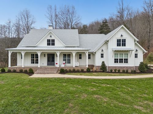 4388 Stenberg Rd, Whites Creek, TN, 37189-9045 | Card Image