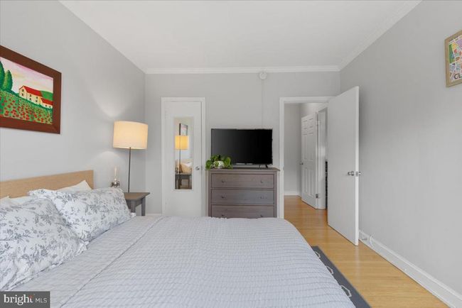 APT-402 - 3028 Wisconsin Ave Nw, Condo with 2 bedrooms, 2 bathrooms and null parking in WASHINGTON DC | Image 14
