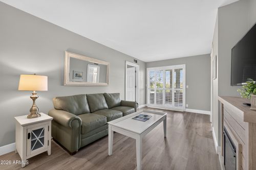 433-5102 N 31st Pl, Phoenix, AZ, 85016-4518 | Card Image