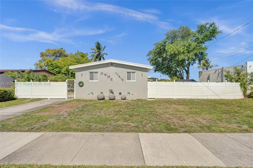 17815 Nw 29th Ct, Miami Gardens, FL, 33056-3513 | Card Image